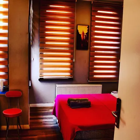 W Kurtulus Apartman *